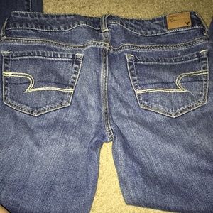 American Eagle size 6 favorite boyfriend jeans